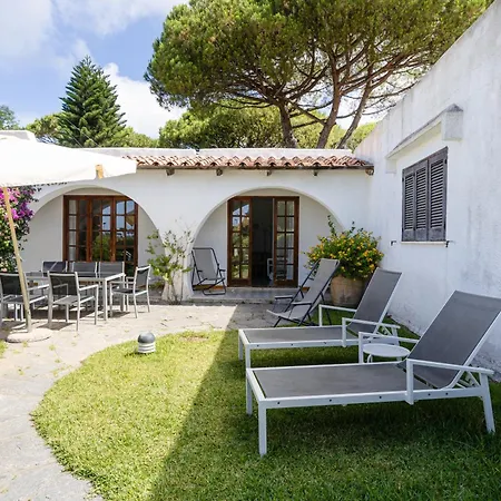 Con Giardino Esclusivo Di 1000 Mq, Piscina, Tennis, Calcio, Bocce Вилла *