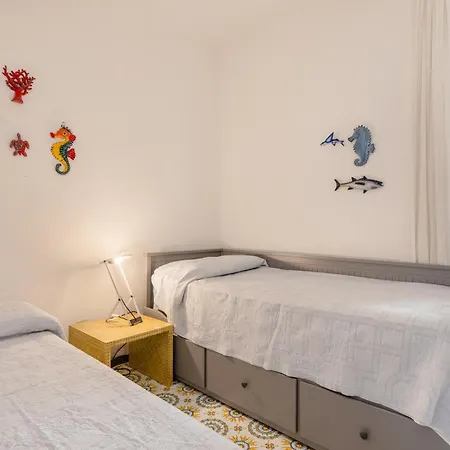 Вилла Con Giardino Esclusivo Di 1000 Mq, Piscina, Tennis, Calcio, Bocce Форио